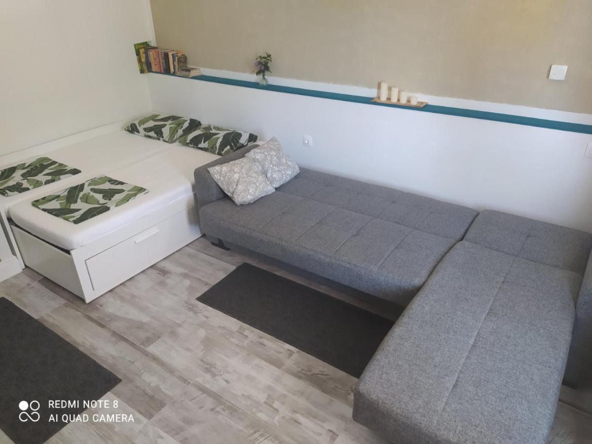 Apartment In A Country House# Каламата Экстерьер фото